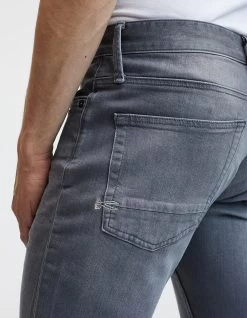 Denham RAZOR Authentic Worn Grey Denim -Fusion Verkoop 01 19 08 11 109 row5 1