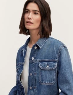 Denham RITA CLASSIC JACKET Authentic Stonewash Abrasions 7 Denham RITA CLASSIC JACKET Authentic Stonewash Abrasions -Fusion Verkoop 02 23 07 21 010 row4 1