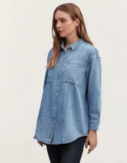 Denham OLIVIA 2 POCKET SHIRT Light Stonewash -Fusion Verkoop 02 23 07 43 010 row2 2