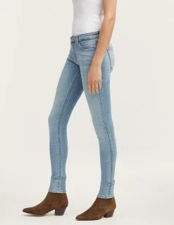 Denham KYO Light Fresh Blue -Fusion Verkoop 02 23 10 11 040 row2 1