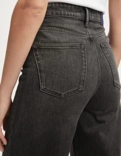 Denham MIKU Deep Black 12 Denham MIKU Deep Black -Fusion Verkoop 02 23 10 11 051 row3 1