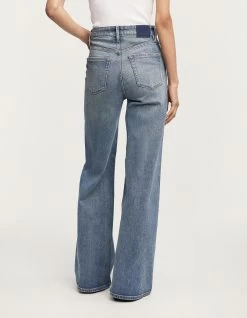 Denham MIKU STONE WASH Authentic Blue -Fusion Verkoop 02 24 01 11 050 row4 1